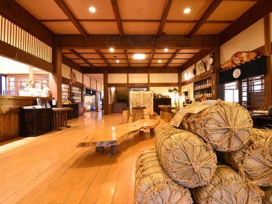 Kaikake Onsen Hotel Yuzawa  Exterior photo