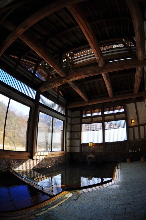 Kaikake Onsen Hotel Yuzawa  Exterior photo